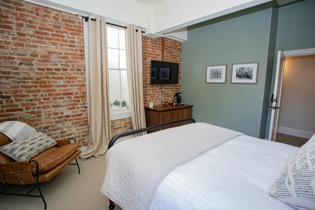 Historic Jacksonville Inn Экстерьер фото